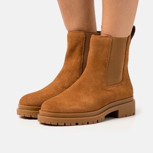 Lauren Ralph Lauren Corinne Leather Boots